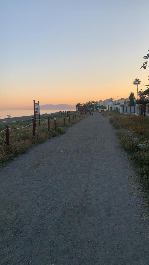 Apartamento Ático a 50 metros de la playa Will Rincón de la Victoria Exterior foto