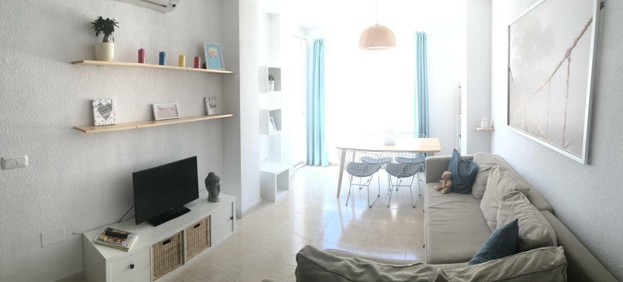 Apartamento Ático a 50 metros de la playa Will Rincón de la Victoria Exterior foto