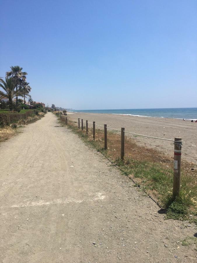 Apartamento Ático a 50 metros de la playa Will Rincón de la Victoria Exterior foto